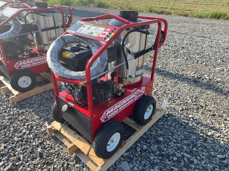 #47177-•-unused-magnum-4000-hot-water-pressure-washer-262575-inv#47177-image-1
