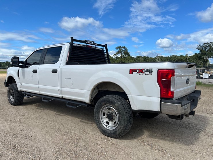 2018-ford-f250-image-4