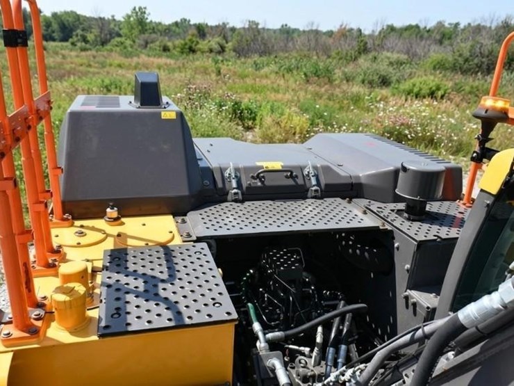2022-volvo-ec250el-image-41