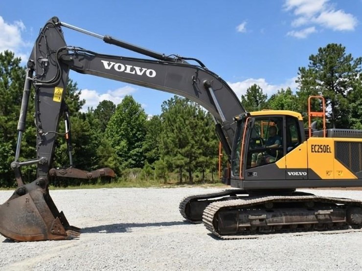 2022-volvo-ec250el-image-6