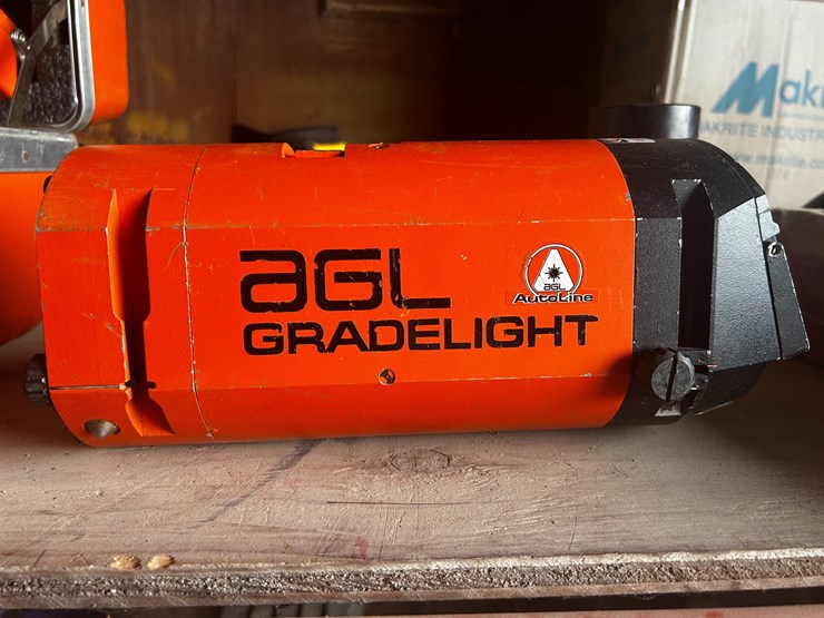 #1156-•-agl-red-beam-gratelight-pipe-laser-image-6