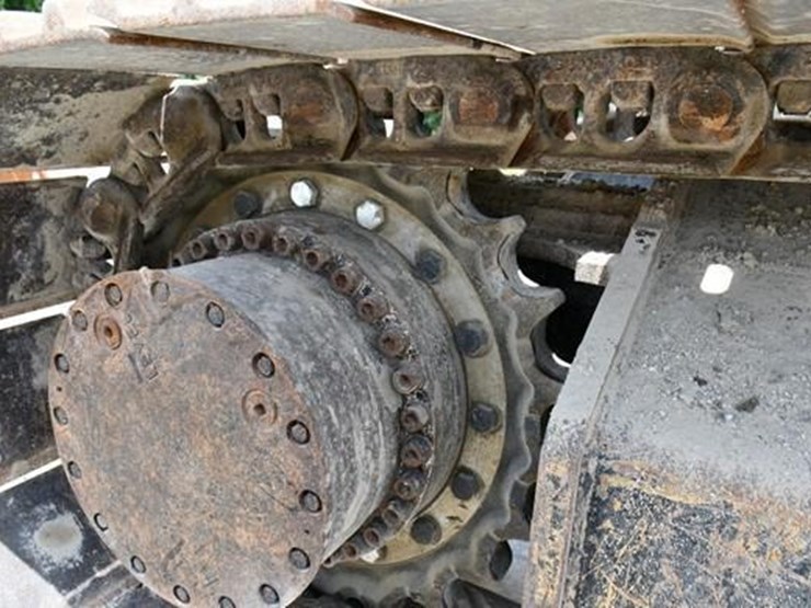 2019-caterpillar-336-image-12