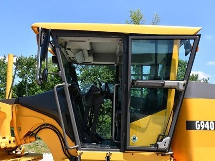 2008-volvo-g940-image-18