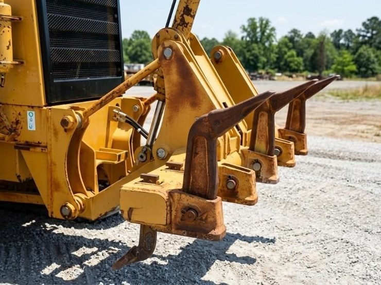 2002-caterpillar-140h-image-2