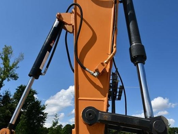 2020-case-cx245dsr-image-41