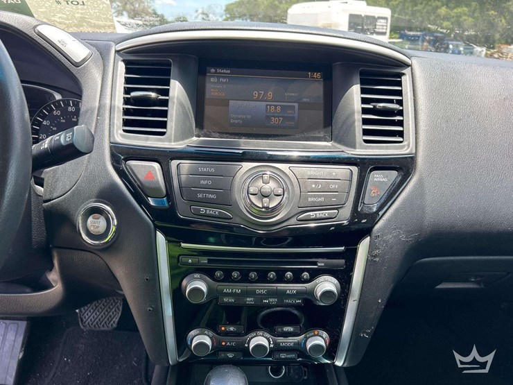 2016-nissan-pathfinder-image-17