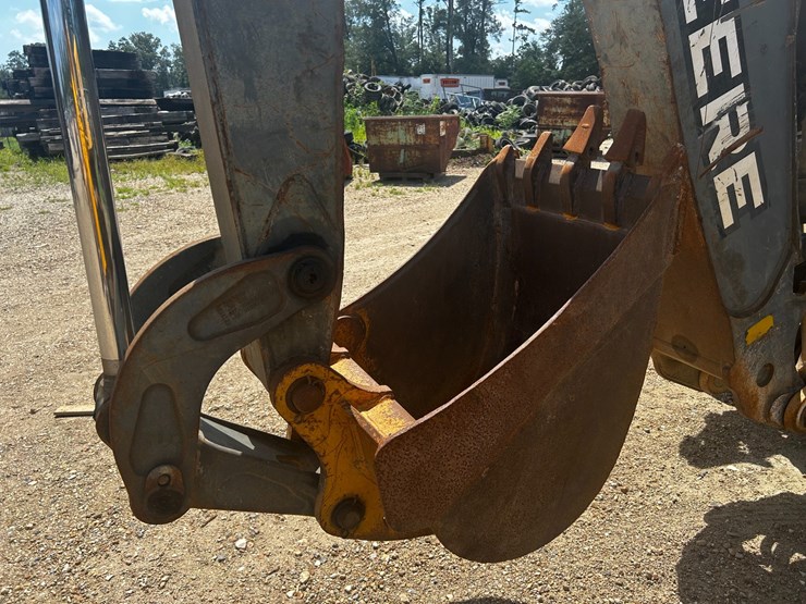 #39312-•-john-deere-310sj-backhoe-image-8