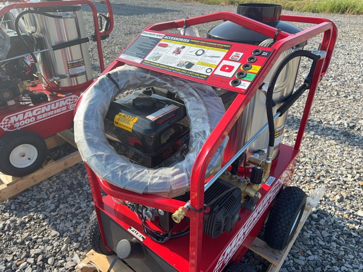 #47177-•-unused-magnum-4000-hot-water-pressure-washer-262575-inv#47177-image-13