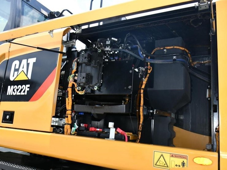 2019-caterpillar-m322f-image-16