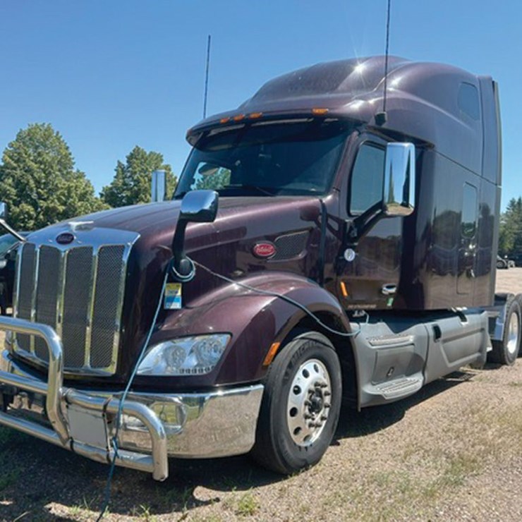 2019 PETERBILT 579