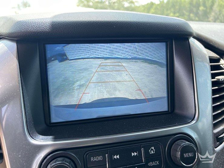 2020-chevrolet-tahoe-image-18