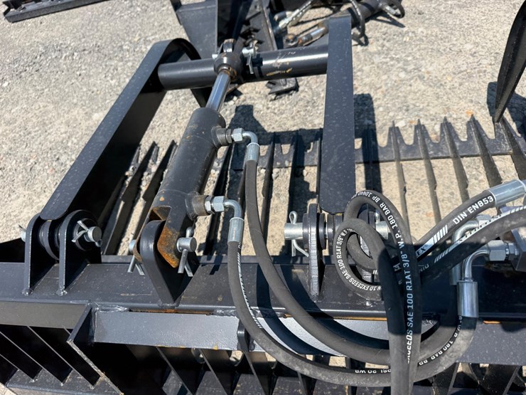 #2080-•-unused-jct-84"-skid-steer-rock-grapple-bucket-inv#49891-image-8