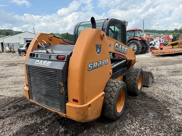 2015-case-sr270-image-4