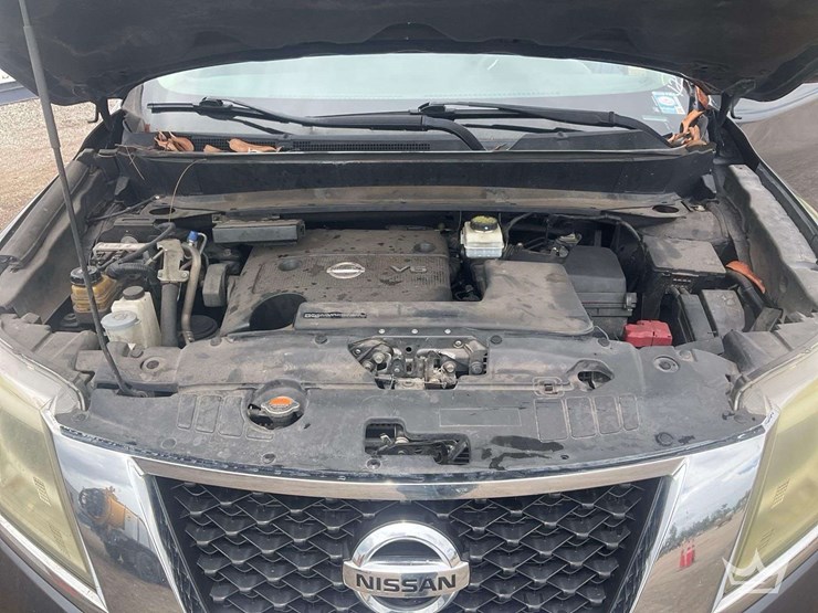 2014-nissan-pathfinder-image-6