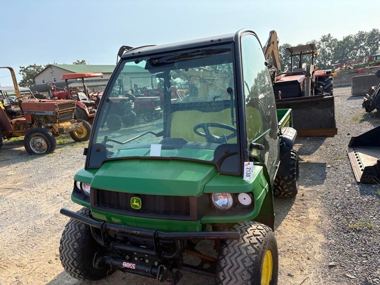 john-deere-gator-image-4