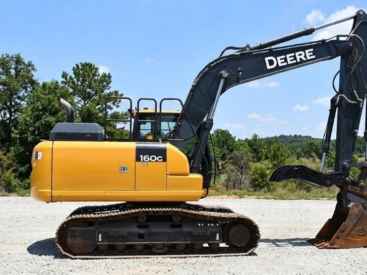 2019-deere-160g-lc-image-32