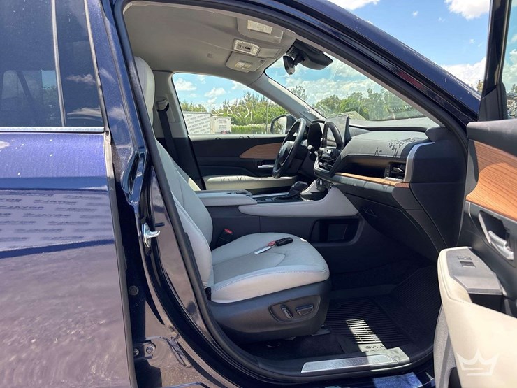 2024-toyota-highlander-image-20