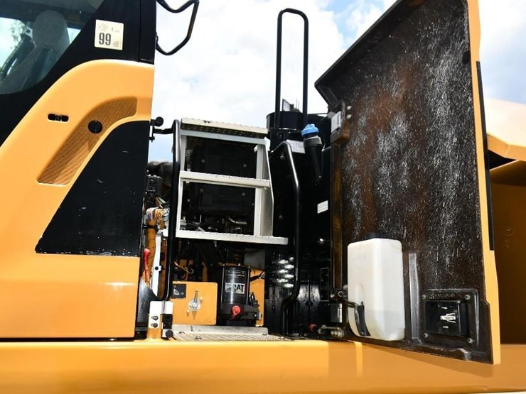 2019-caterpillar-m322f-image-14