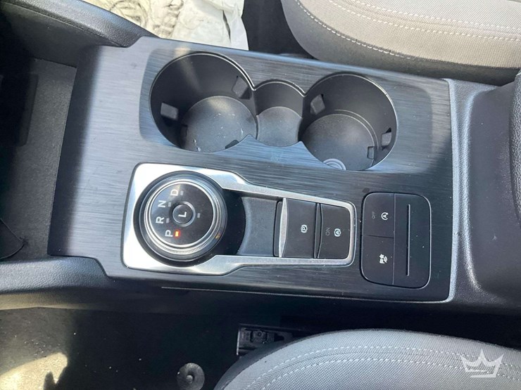 2020-ford-escape-image-17