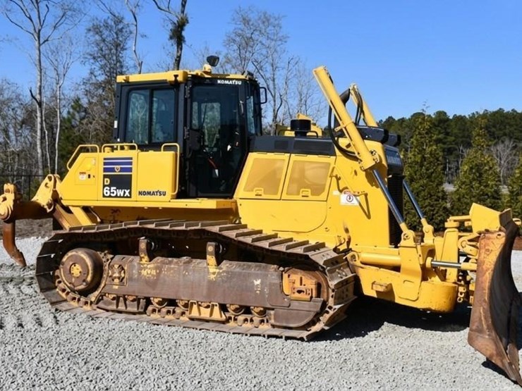 2019-komatsu-d65wx-18-image-31