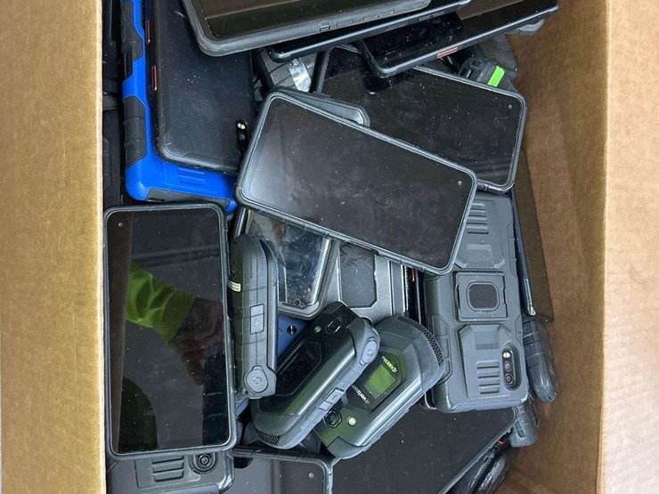 cell-phones-image-2