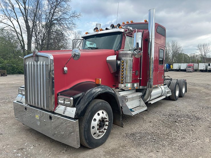 1997-kenworth-w900l-image-1