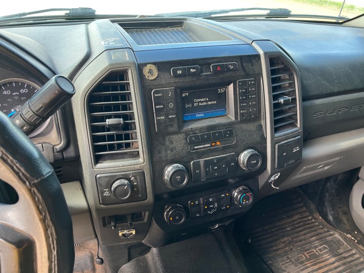 2018-ford-f250-image-18