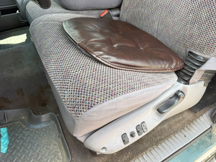 1999-dodge-ram-2500-image-42