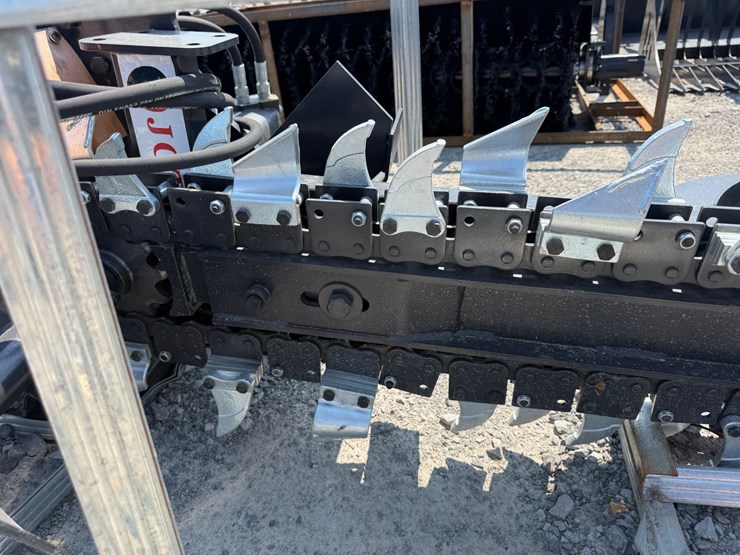 #2072-•-unused-jct-skid-steer-trencher-inv#49872-image-7