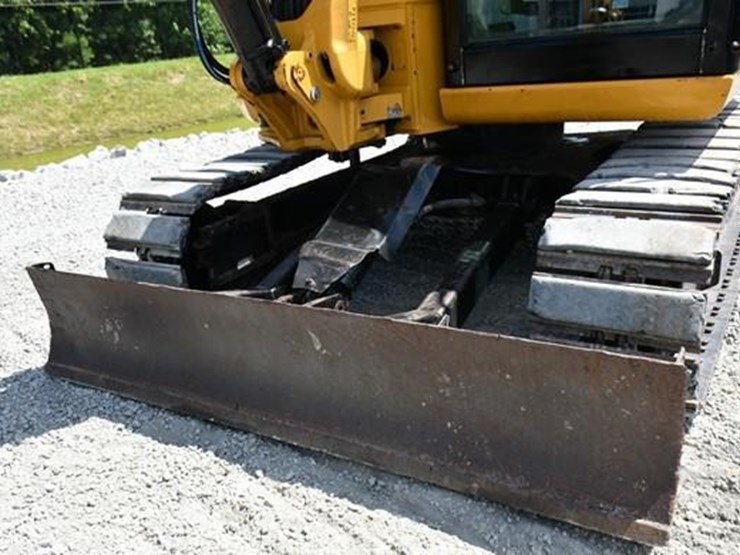 2016-caterpillar-308e2-cr-image-8