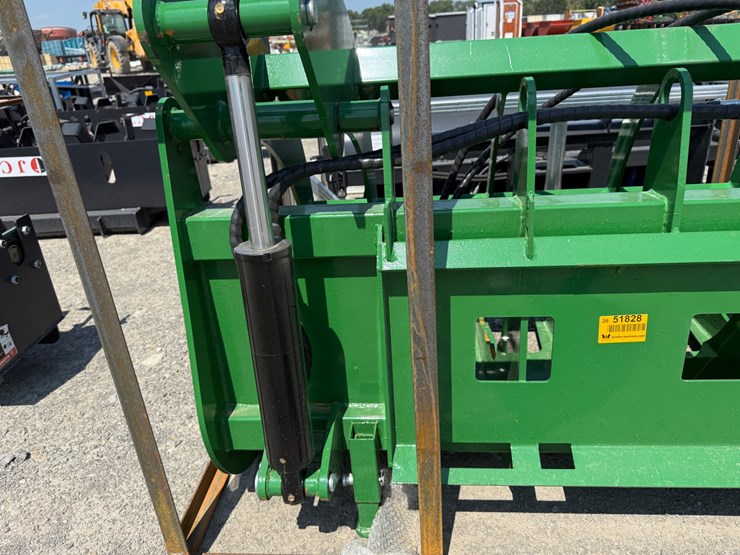 #2077-•-unused-agt-sr72-72"-skid-steer-grapple-srr7226052301h-inv#51828-image-8