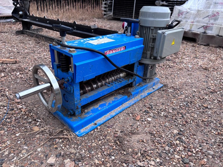 #39365-•-electric-vevor-wirestripper-image-3