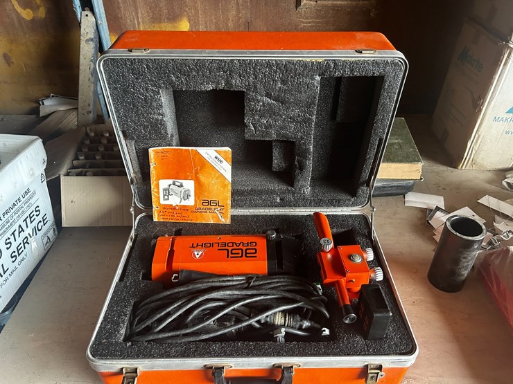 #1156-•-agl-red-beam-gratelight-pipe-laser-image-4