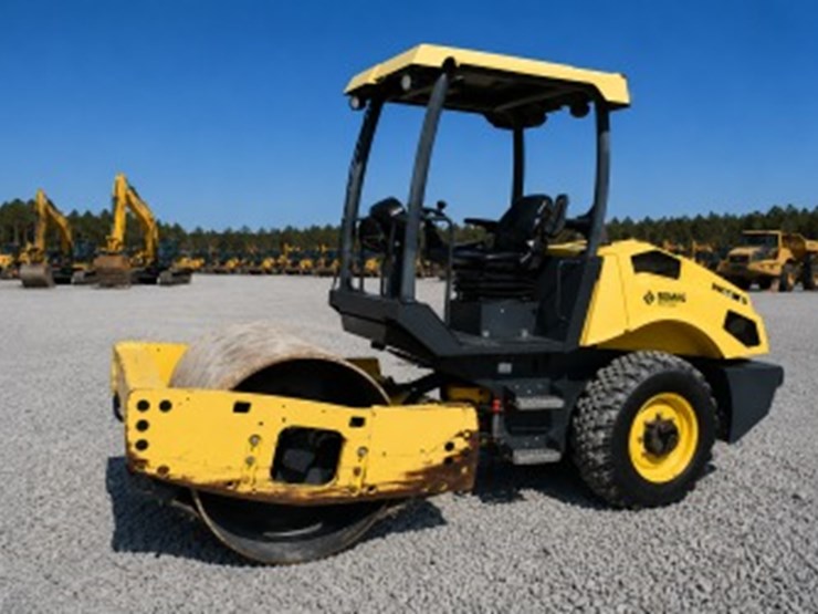 2017-bomag-bw145d-5-image-1