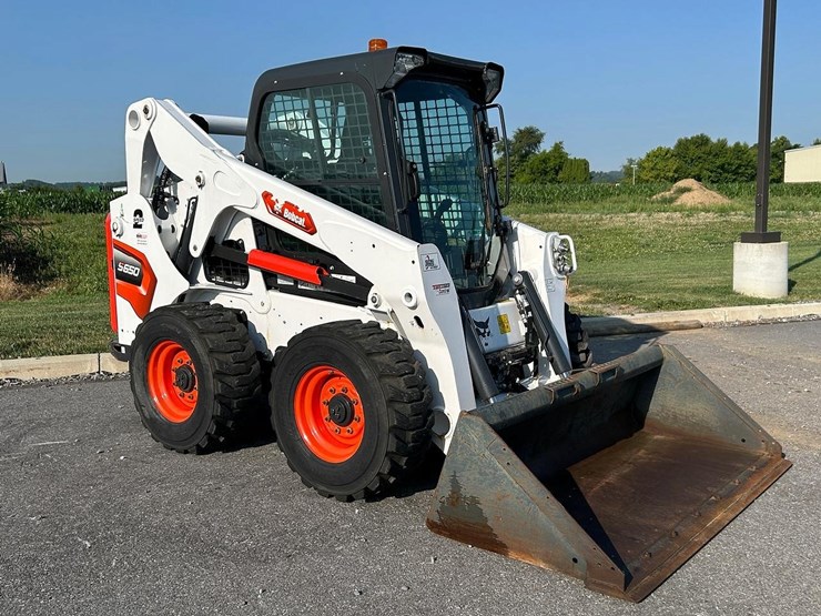 2023-bobcat-s650v2-skid-steer-loader-image-8