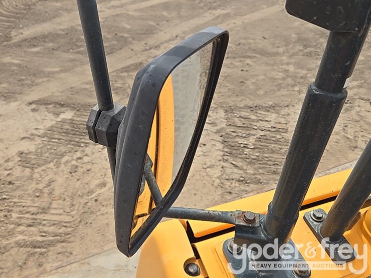 hyundai-hx260l-image-60