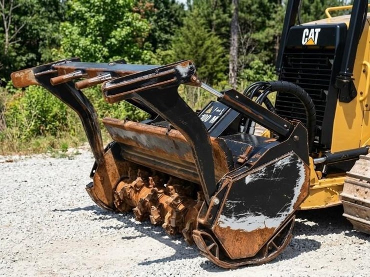 2020-caterpillar-d3k2-xl-image-6