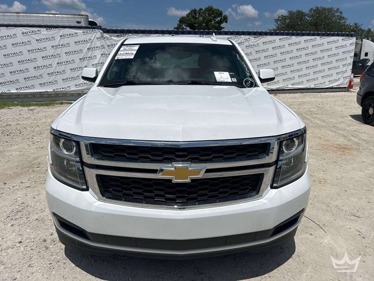 2020-chevrolet-tahoe-image-26