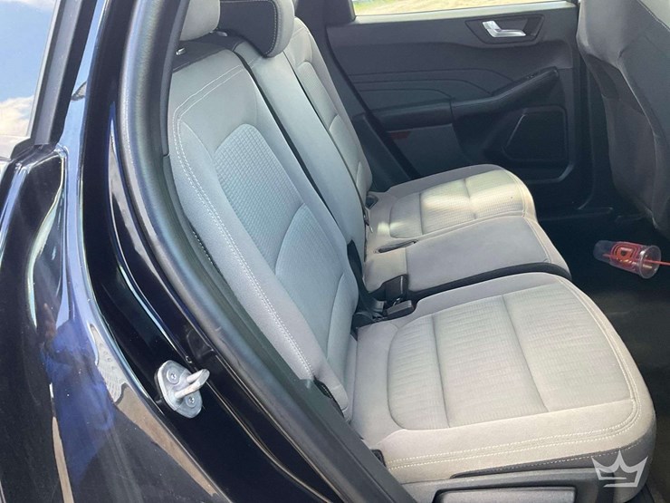 2020-ford-escape-image-26
