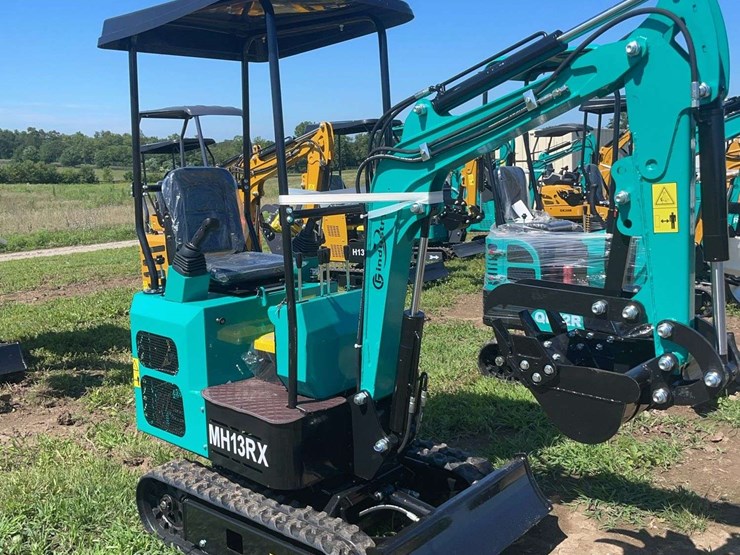 mh13rx-mini-excavator-image-2