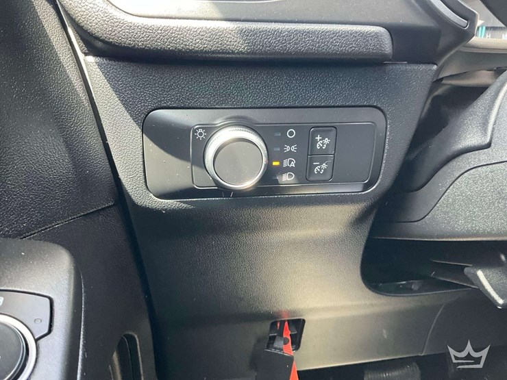 2020-ford-escape-image-18