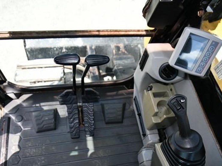 2016-caterpillar-308e2-cr-image-18
