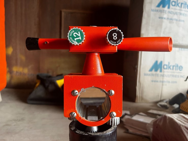 #1156-•-agl-red-beam-gratelight-pipe-laser-image-12