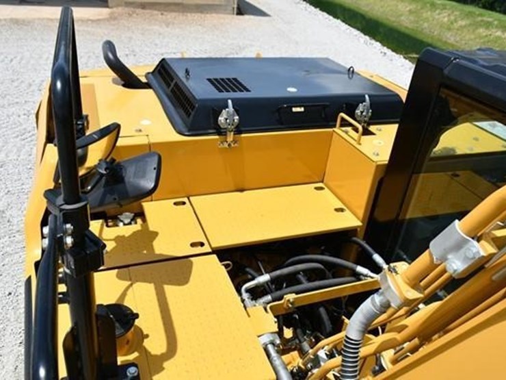 2020-caterpillar-316fl-image-34