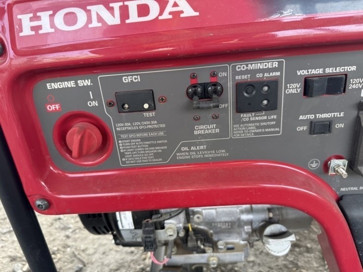 2022-honda-eb5000x-image-7