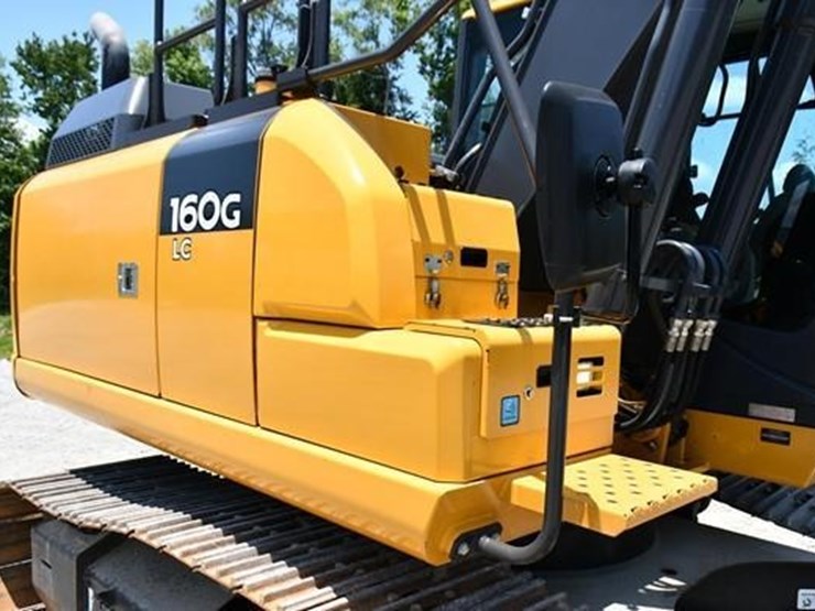 2019-deere-160g-lc-image-39