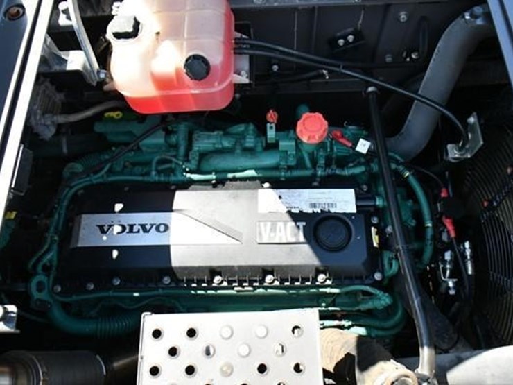 2022-volvo-ec250el-image-45