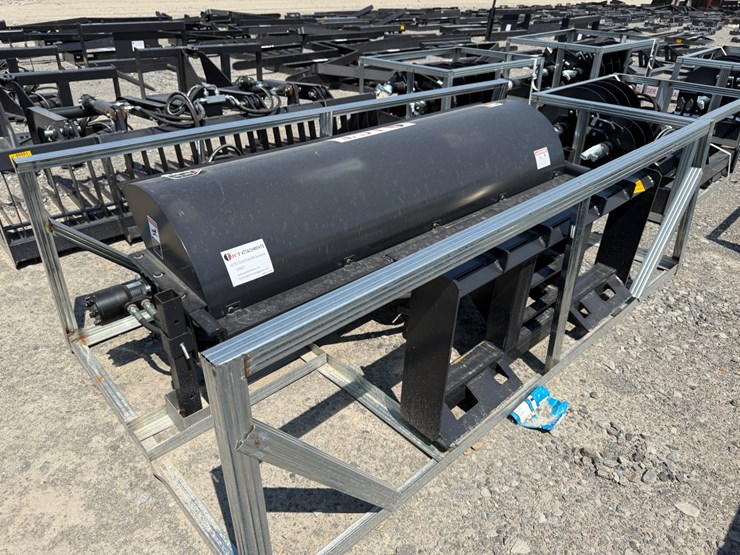 #2079-•-unused-jct-84"-skid-steer-angle-broom-inv#49883-image-2
