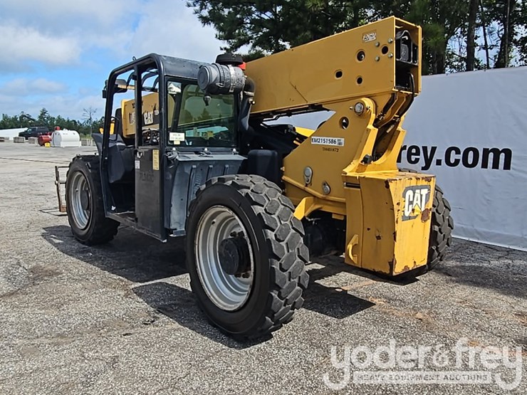 2015-caterpillar-tl943c-image-8
