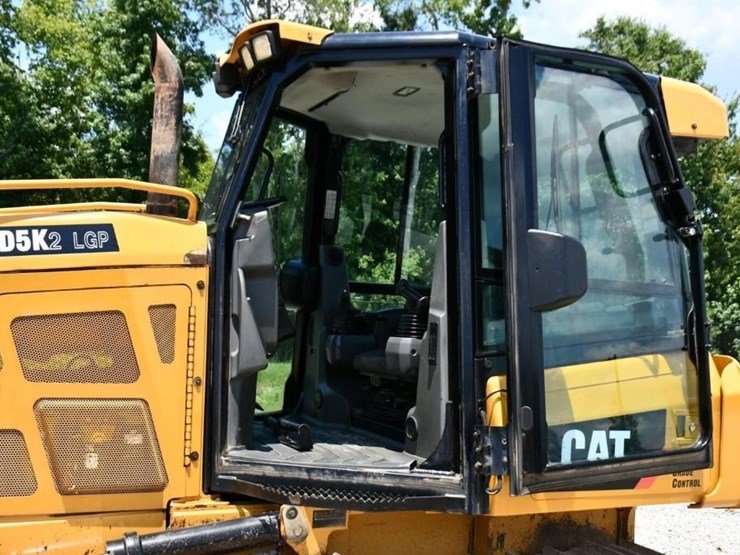 2018-caterpillar-d5k2-lgp-image-16